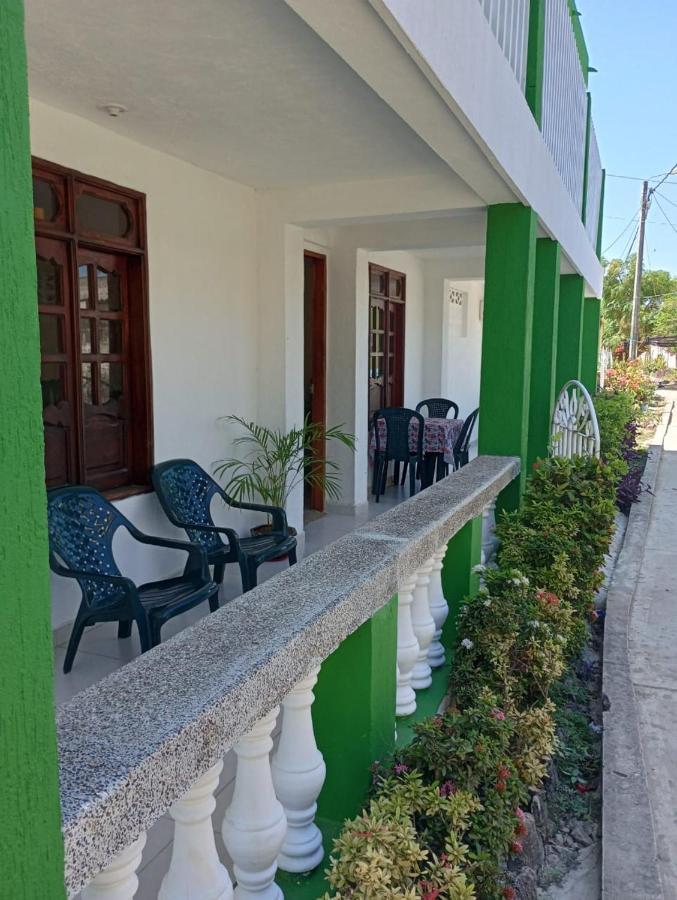 Sol Y Mar Hotel Puerto Limon Exterior foto